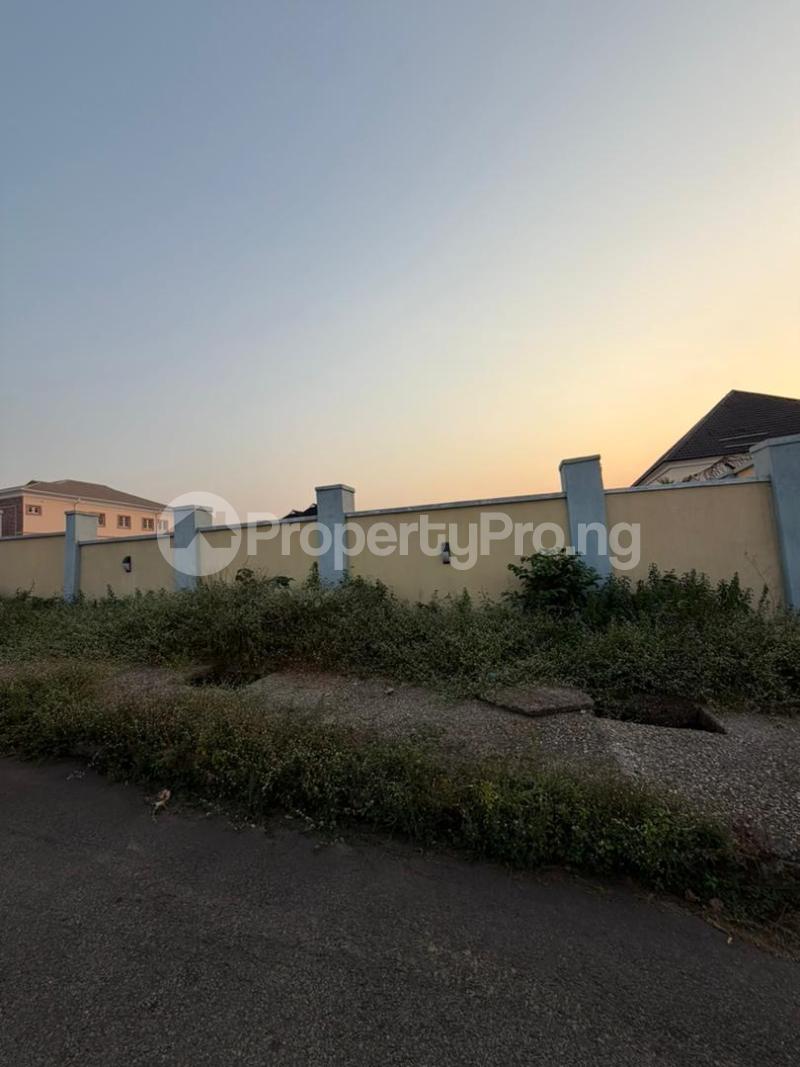 Land for sale Kolapo Ishola Gra, Akobo Ibadan Oyo