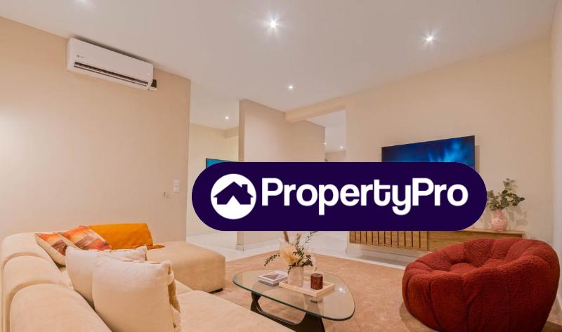3 bedroom Flat / Apartment for shortlet Lekki Lagos