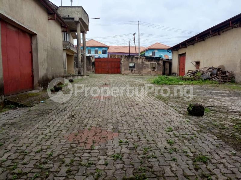 Commercial Property for rent 7up Oluyole Road, Oluyole Estate Ibadan Oyo