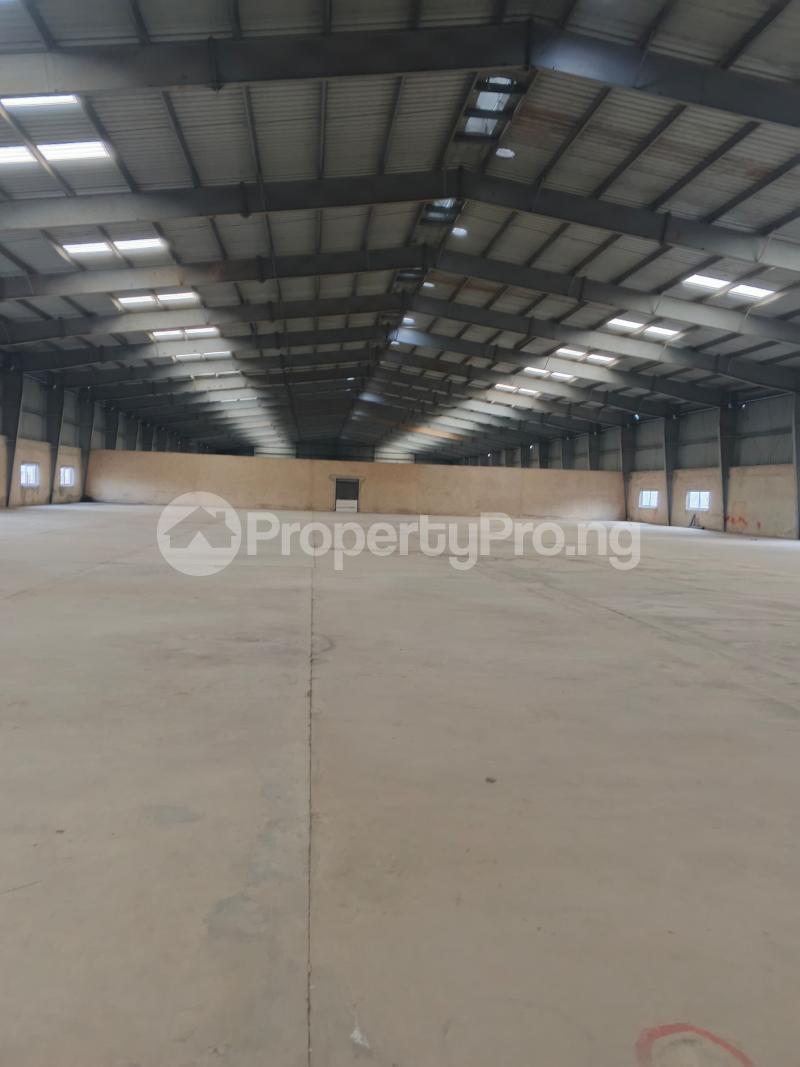 Commercial Property for rent Lagos Ibadan Express Way Ogun State Mowe Obafemi Owode Ogun