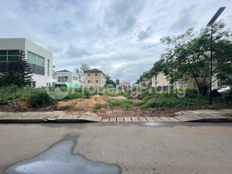 Land for sale Carlton Gate Estate chevron Lekki Lagos