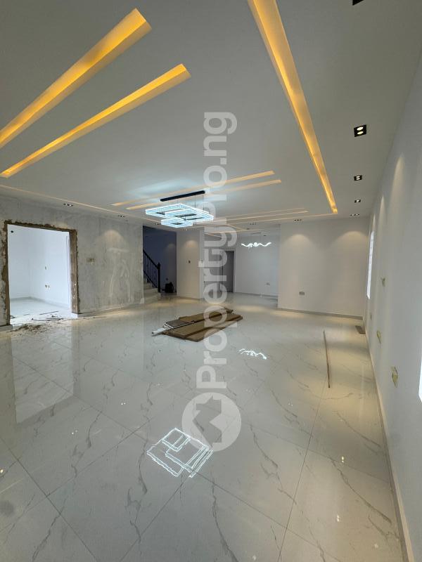 4 bedroom House for sale Yemoja Estate, Oluyole Estate Oluyole Estate Ibadan Oyo