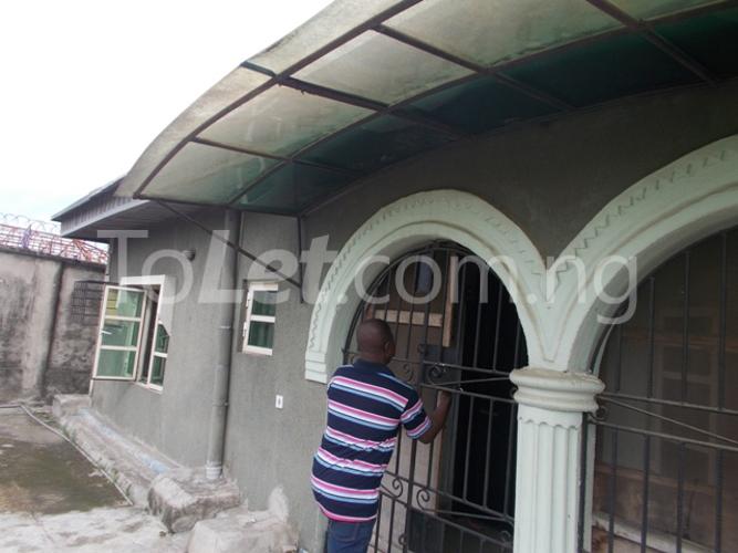 1 bedroom Flat / Apartment for rent Taodak Estate, Gbagada Gbagada Lagos