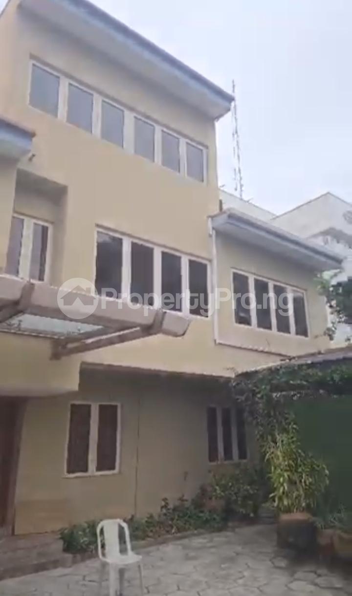 7 bedroom House for rent Off Ajose Adeogun Victoria Island Lagos