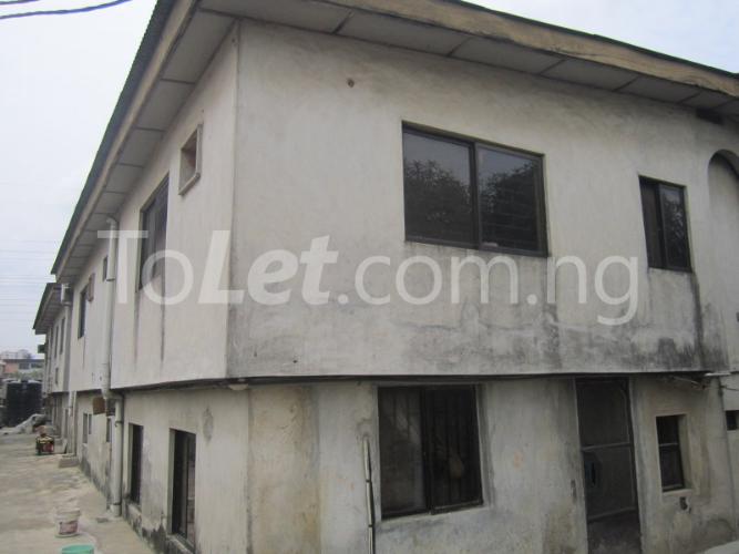 4 bedroom Flat / Apartment for rent Ipaya Close,off Babs Animashaun Surulere Surulere Lagos