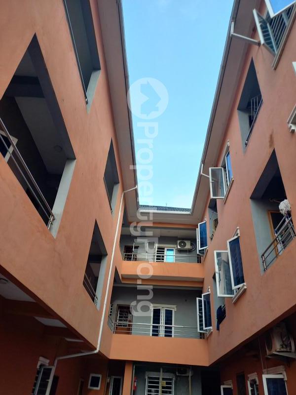 1 bedroom House for rent Akoka Yaba Lagos