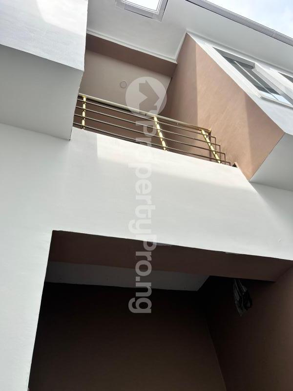 2 bedroom House for rent Ologolo Lekki Lagos - 0
