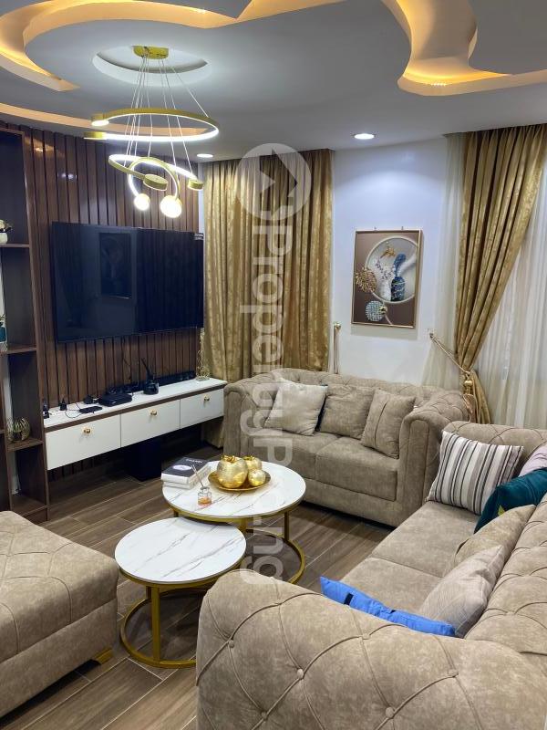 2 bedroom Flat / Apartment for shortlet Adekunle Yaba Lagos