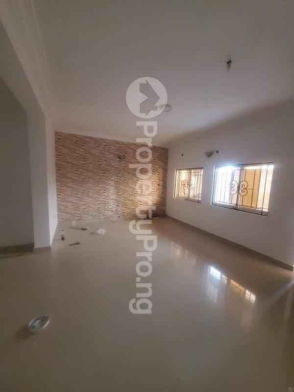 3 bedroom Flat / Apartment for rent chevron Lekki Lagos