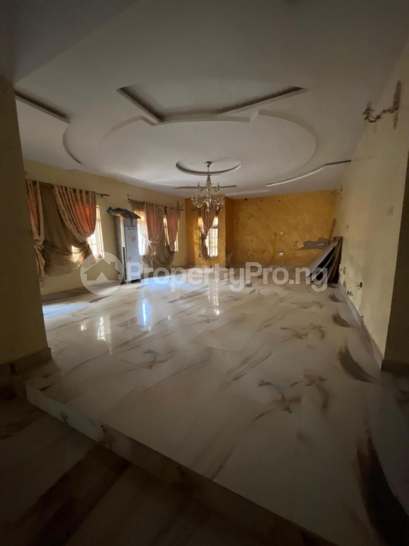 8 bedroom House for sale Kaura (Games Village) Abuja