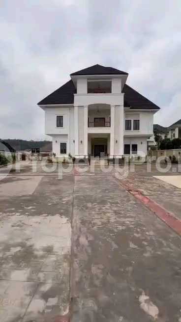 10 bedroom House for sale Guzape Abuja