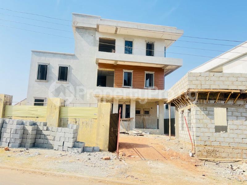 8 bedroom House for sale Asokoro Abuja