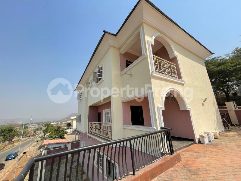8 bedroom House for rent Asokoro Asokoro Abuja