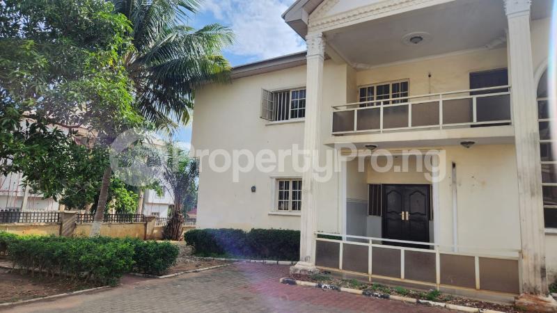 8 bedroom House for sale Maitama Abuja