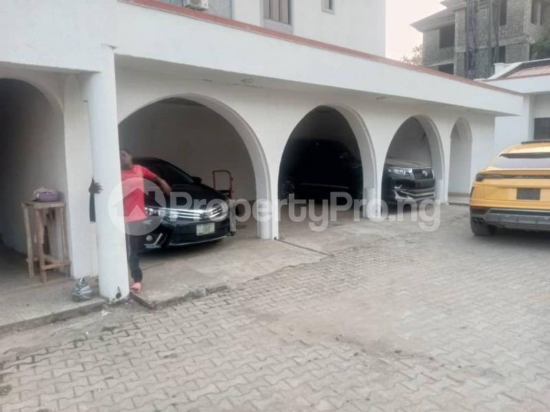8 bedroom House for rent Wuse 2 On Major Street Off Ademola Adetokunbo Wuse 2 Abuja
