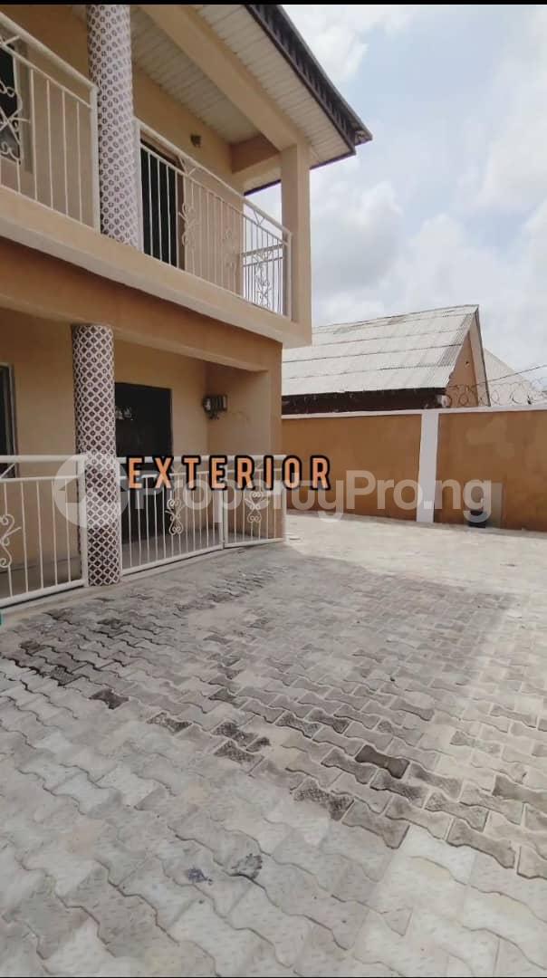 10 bedroom House for sale Balogun Town Sangotedo Lagos