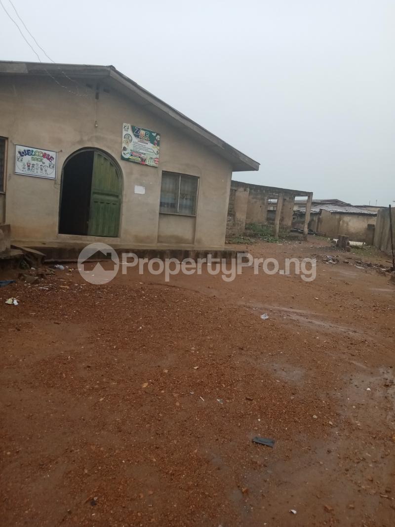 8 Bedroom House in Ibadan polytechnic/ University of Ibadan Ibadan Oyo