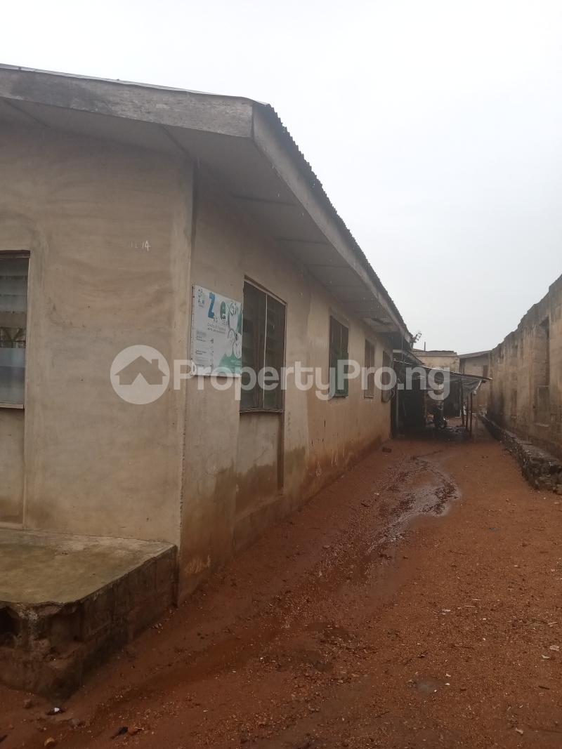 8 bedroom House for sale Agbowo Ibadan Ibadan polytechnic/ University of Ibadan Ibadan Oyo