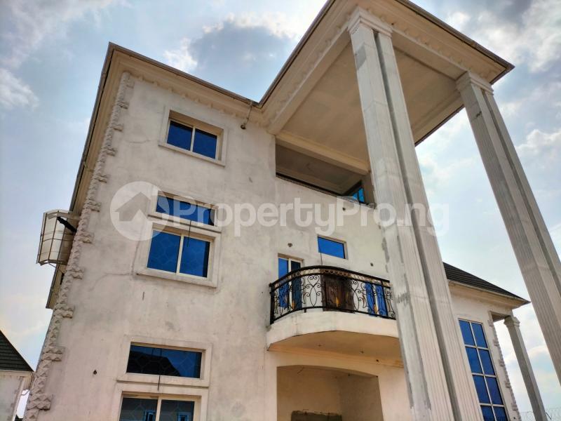 9 Bedroom House in Owerri Imo House for sale in owerri House in owerri 9 Bedroom