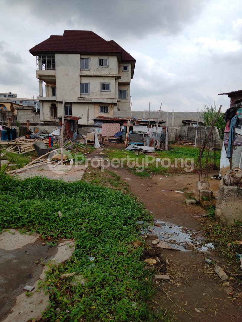 Land for sale Arowojobe/greenland Estate Mende Maryland Lagos