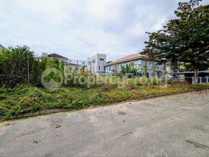 Land for sale Carlton Gate Estate, Chevron Drive Lekki Lagos