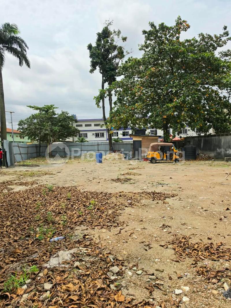 Land for sale Adeniyi Jones Ikeja Lagos