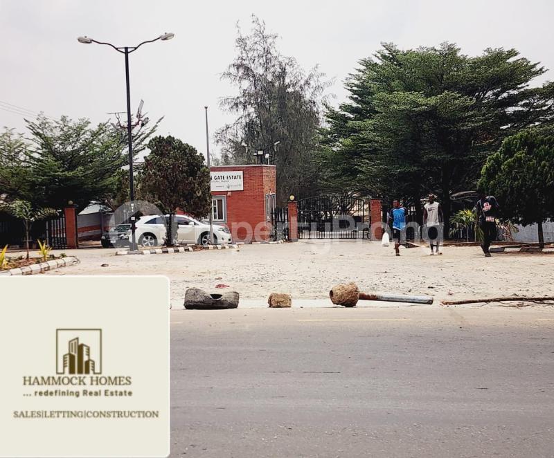 Land for sale Carlton Gate Gra Akobo Ibadan Oyo