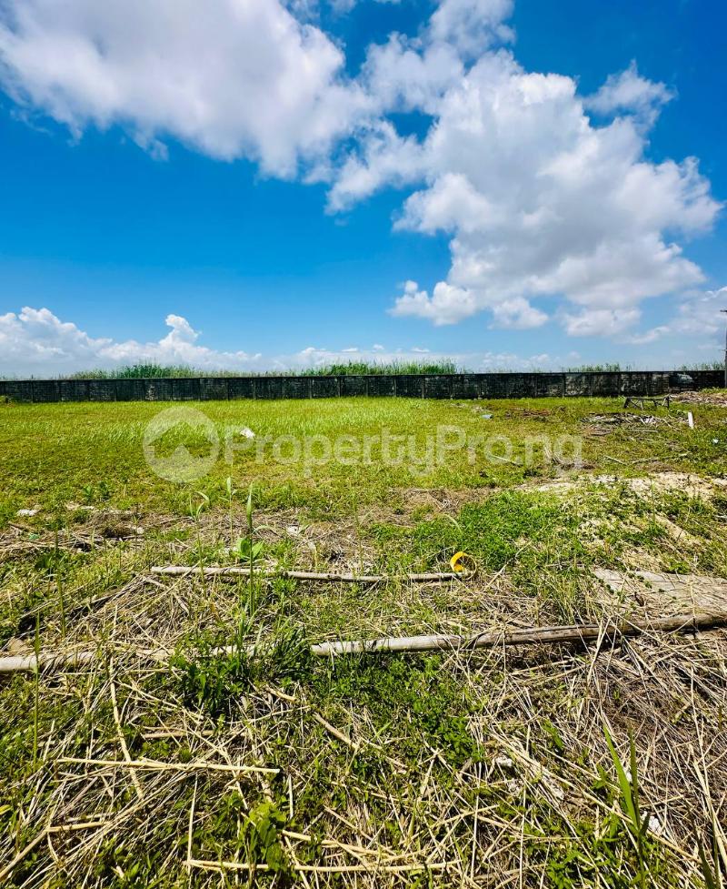 Land for sale Cowrie Creek Estate, Ikate Lekki Lagos