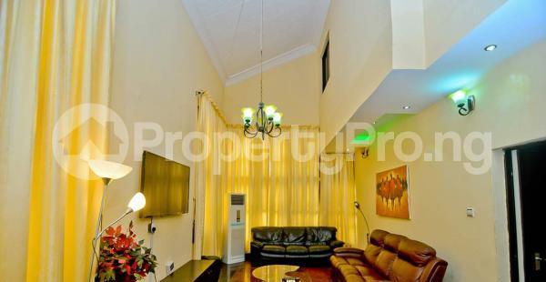4 bedroom House for shortlet . Lekki Lagos