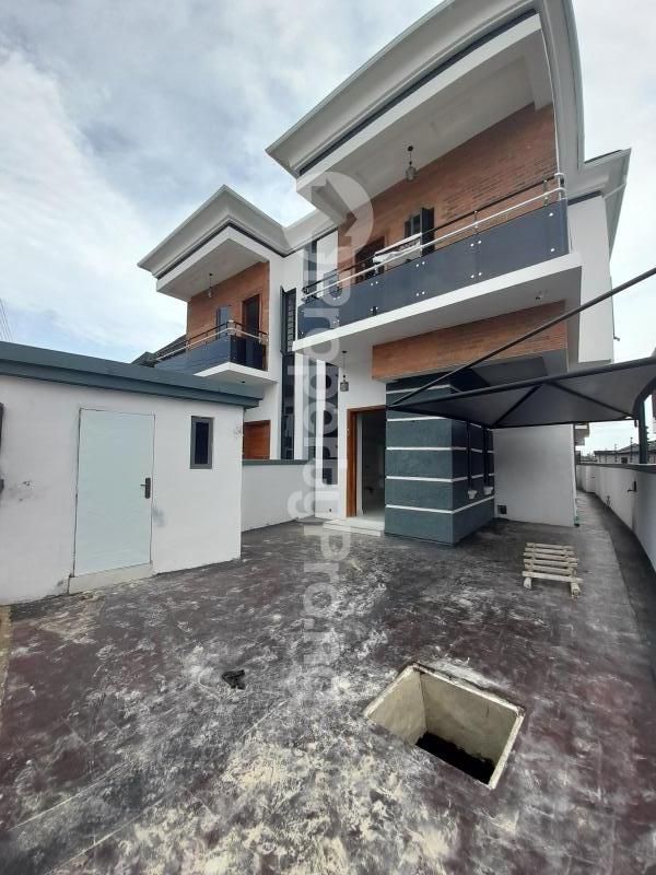 4 bedroom House for sale chevron Lekki Lagos