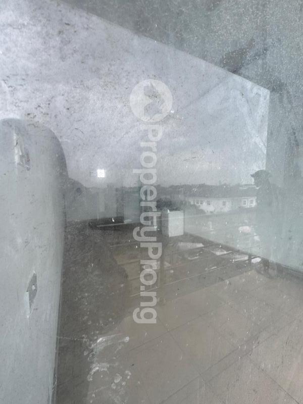 1 bedroom Commercial Property for rent  chevron Lekki Lagos