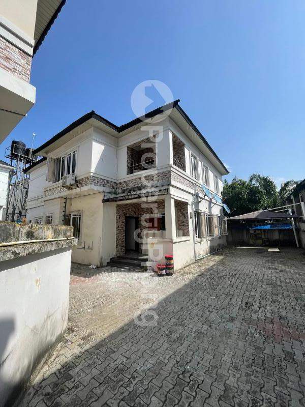 Flat / Apartment for rent Idado/agungi Estate Lekki Agungi Lekki Lagos