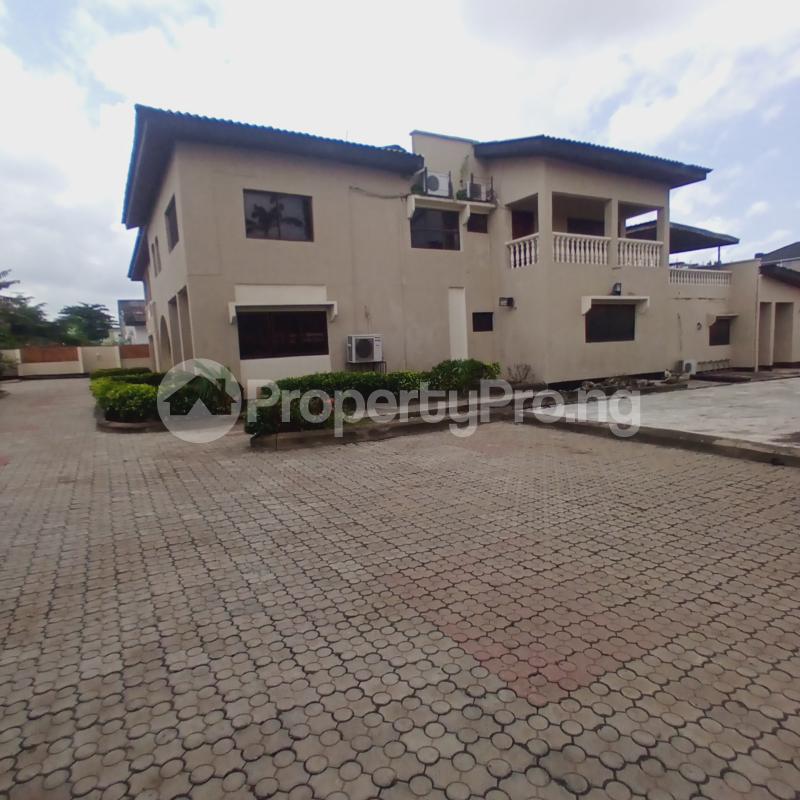 8 bedroom House for rent Old Bodija Bodija Ibadan Oyo - 0