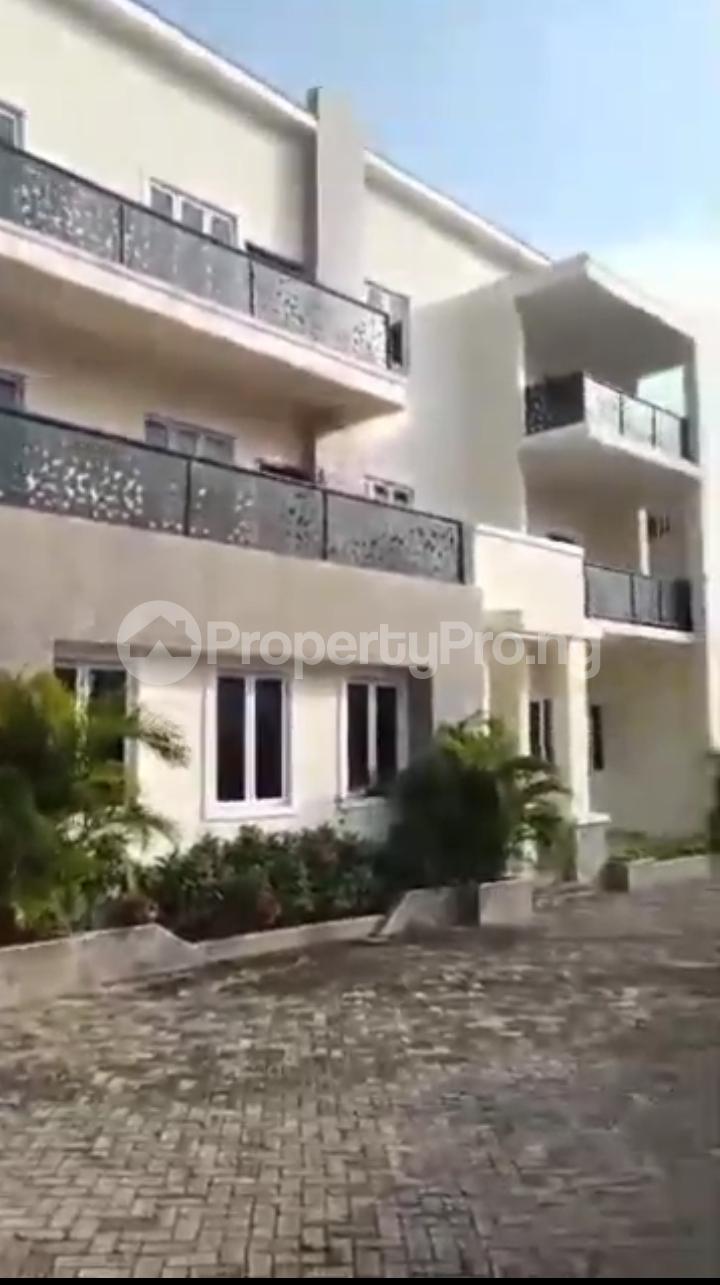 8 bedroom House for sale Durumi By America International School, Durumi, Abuja Durumi Abuja