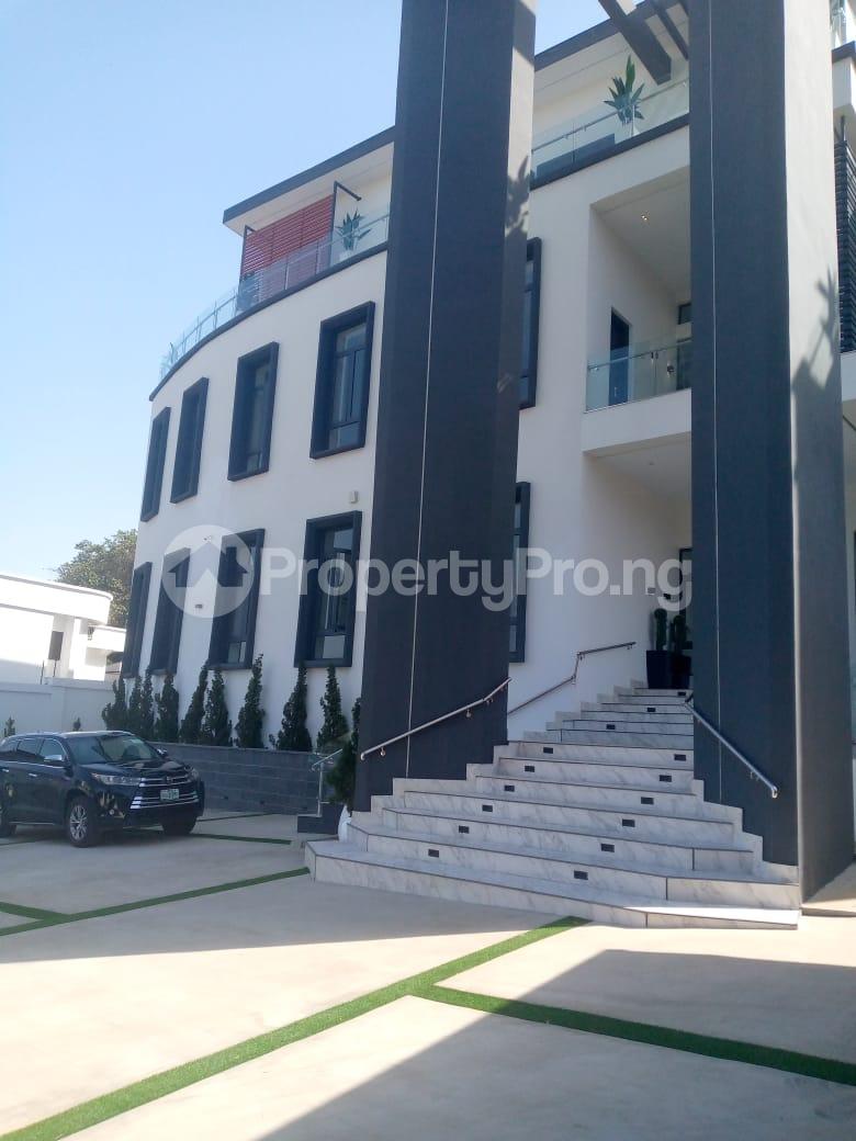 8 bedroom House for sale Asokoro Abuja