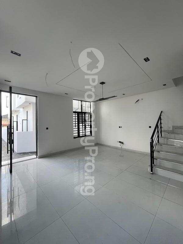 4 bedroom House for sale Sangotedo Ajah Lagos