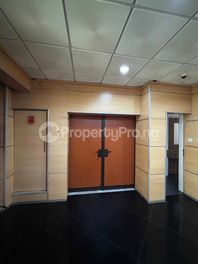 Commercial Property for rent Ligali Ayorinde Victoria Island Lagos - 0