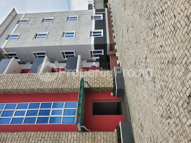3 bedroom House for rent Jahi Abuja