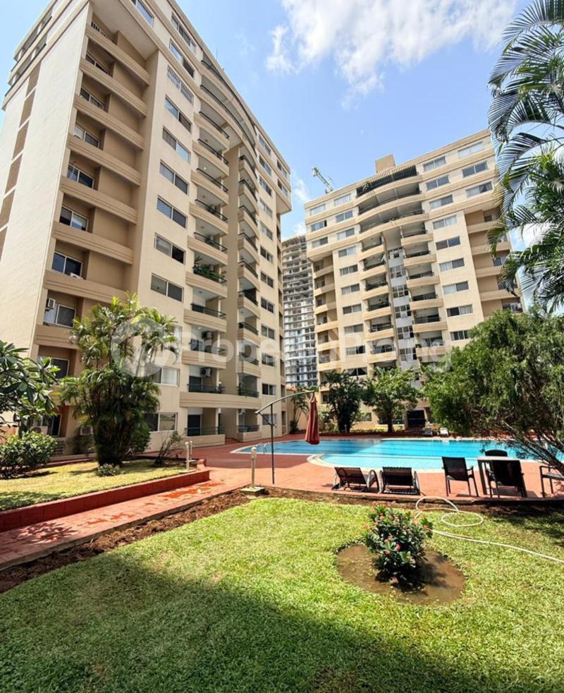 3 bedroom Flat / Apartment for sale (admiralty Towers) Gerard road Ikoyi Lagos