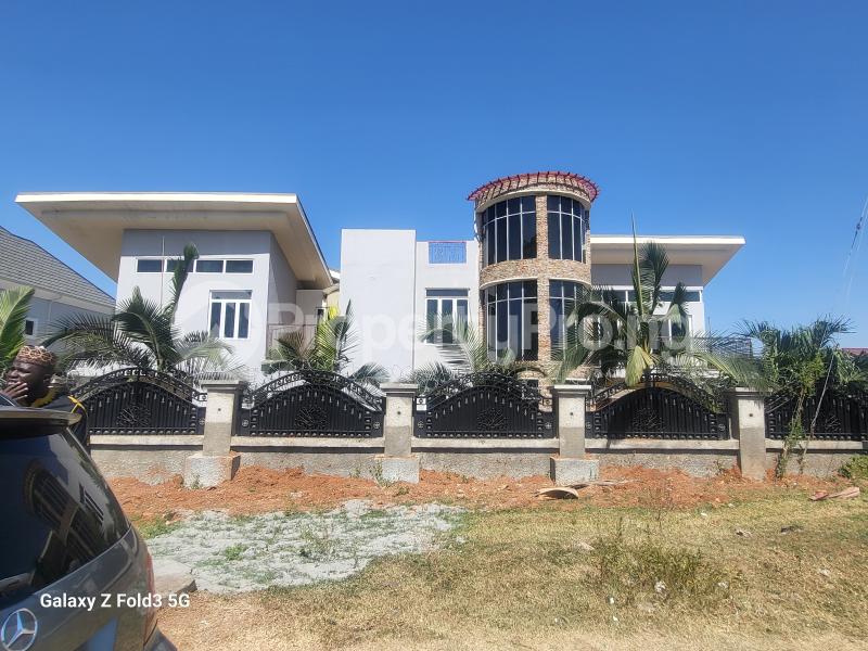 9 bedroom House for sale Close To Wuye Police Station Wuye Abuja