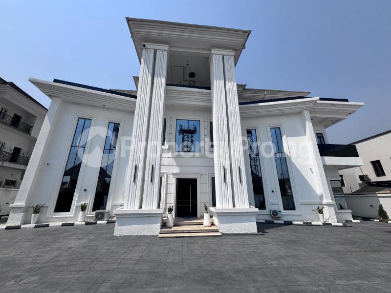 9 bedroom House for sale Guzape Abuja