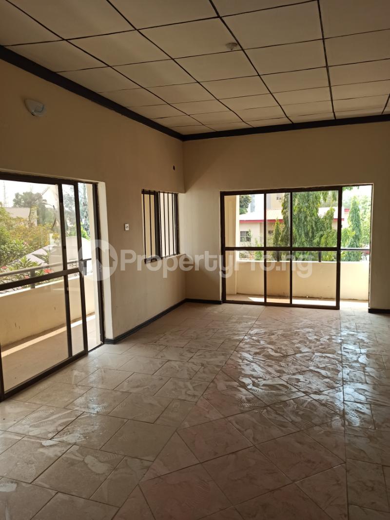 10 bedroom House for sale Wuse 2 Abuja