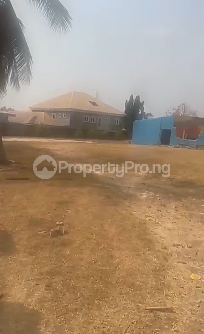 Land for sale Sharp Corner Area Oluyole Estate Ibadan Oyo