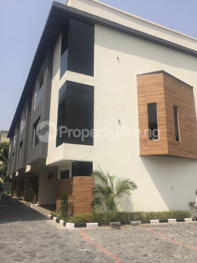 4 bedroom House for sale Victoria Island Lagos