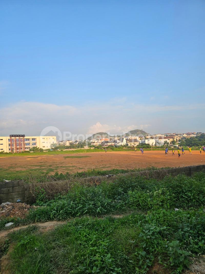Land for sale After Mountain Of Fire Hq Jabi Abuja - 0