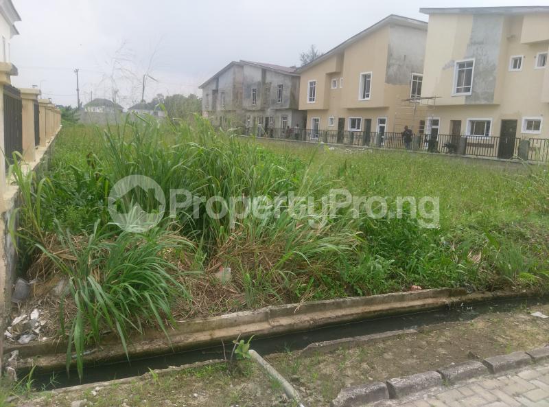 Buy 946sqm Plot Of Land in Lekki Phase 2, Lekki Lagos (2FZSZ
