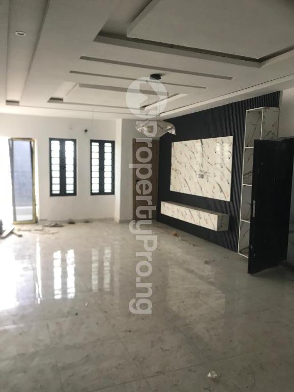 3 bedroom Flat / Apartment for sale Off Spg Road Ologolo Lekki Lagos