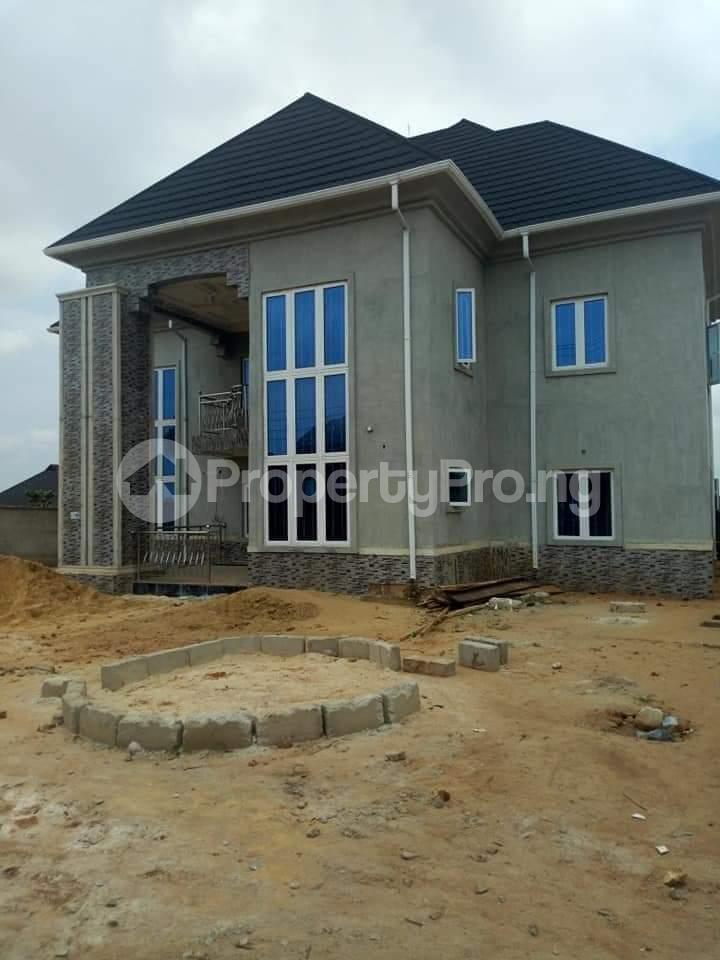 5 bedroom House for sale Located At Mcc, Uratta Owerri Imo