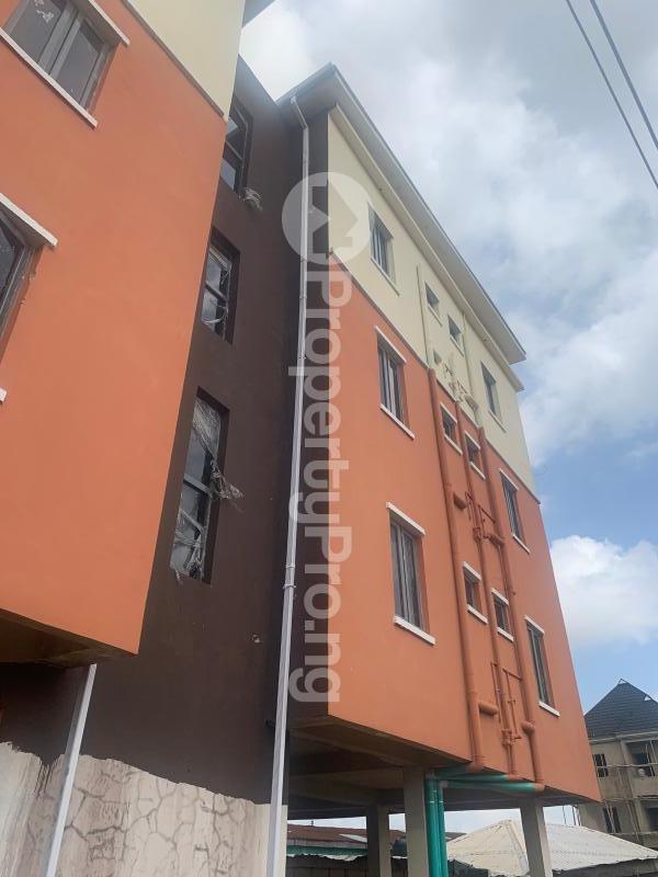 1 bedroom Flat / Apartment for rent Onike Yaba Lagos