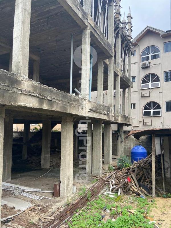 Flat / Apartment for sale Onigbagbo Mobolaji Bank Anthony Way Ikeja Lagos - 0